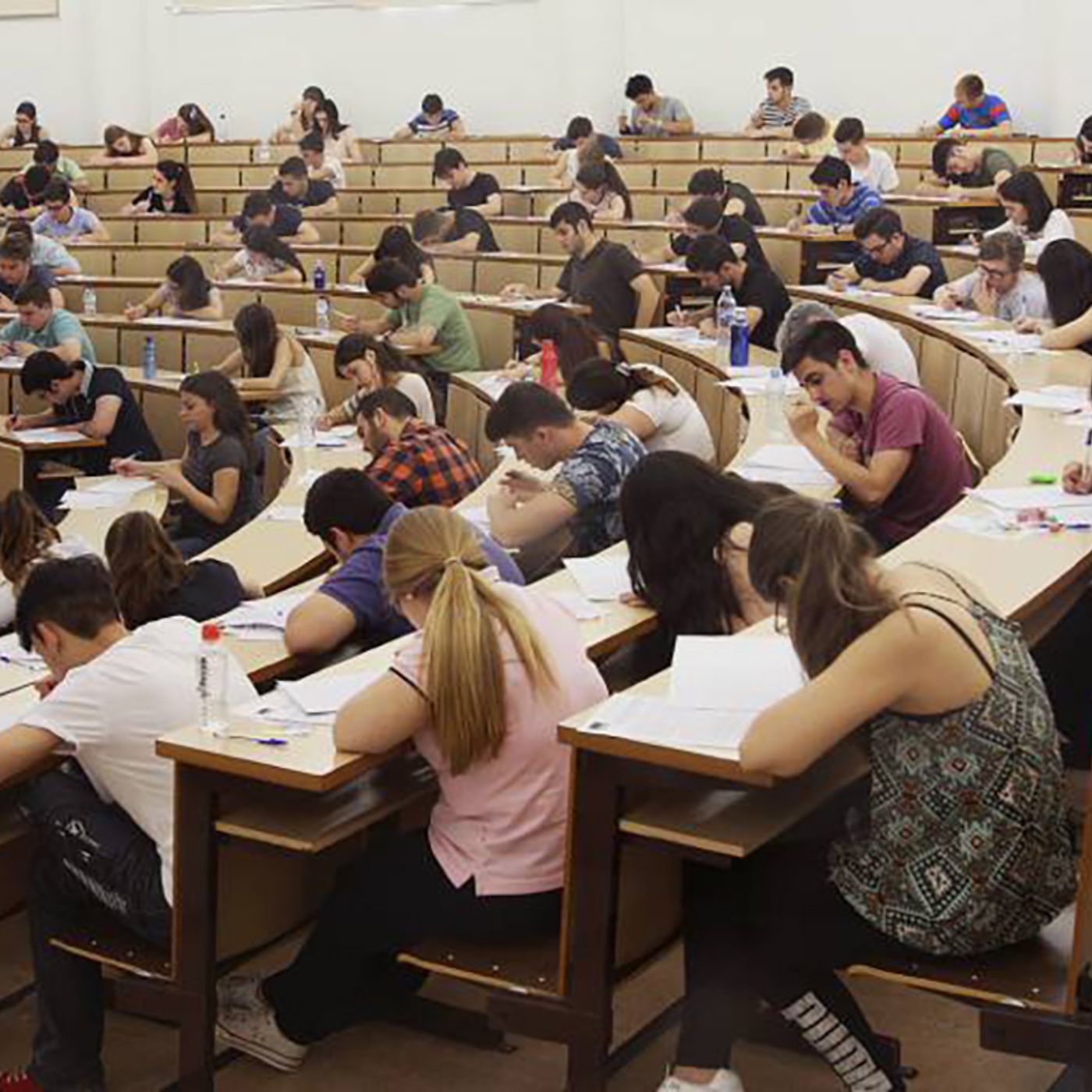 La Educación Superior es un derecho y un bien público