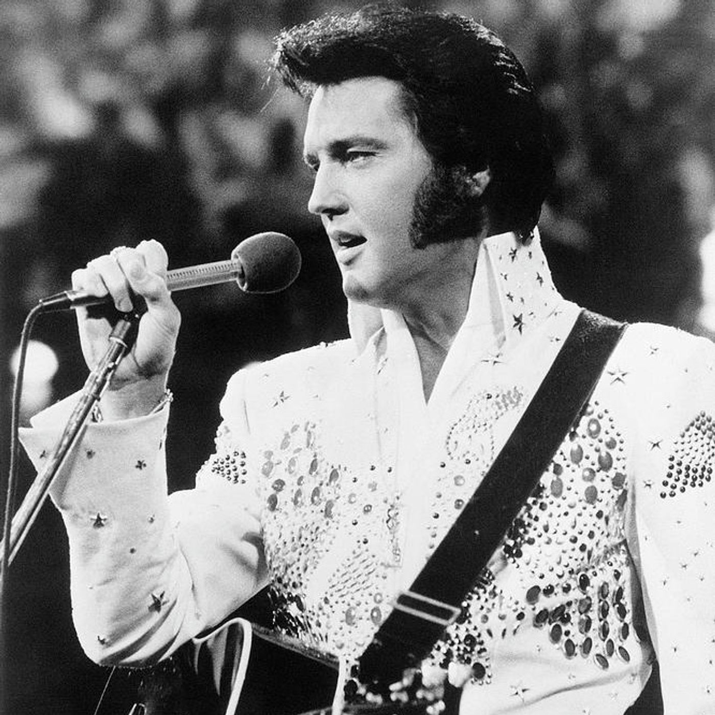 Phil Minner (aka. Elvis Presley) stops by the studio episode artwork