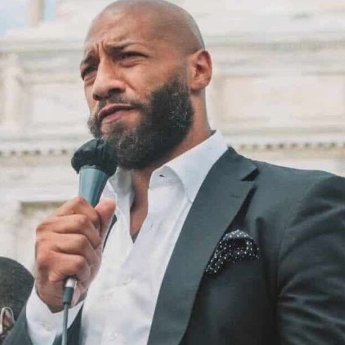 Former Basketball Player Looks to Unseat Infidel Ilhan & Elite Crackdown on Free Speech Intensifies
