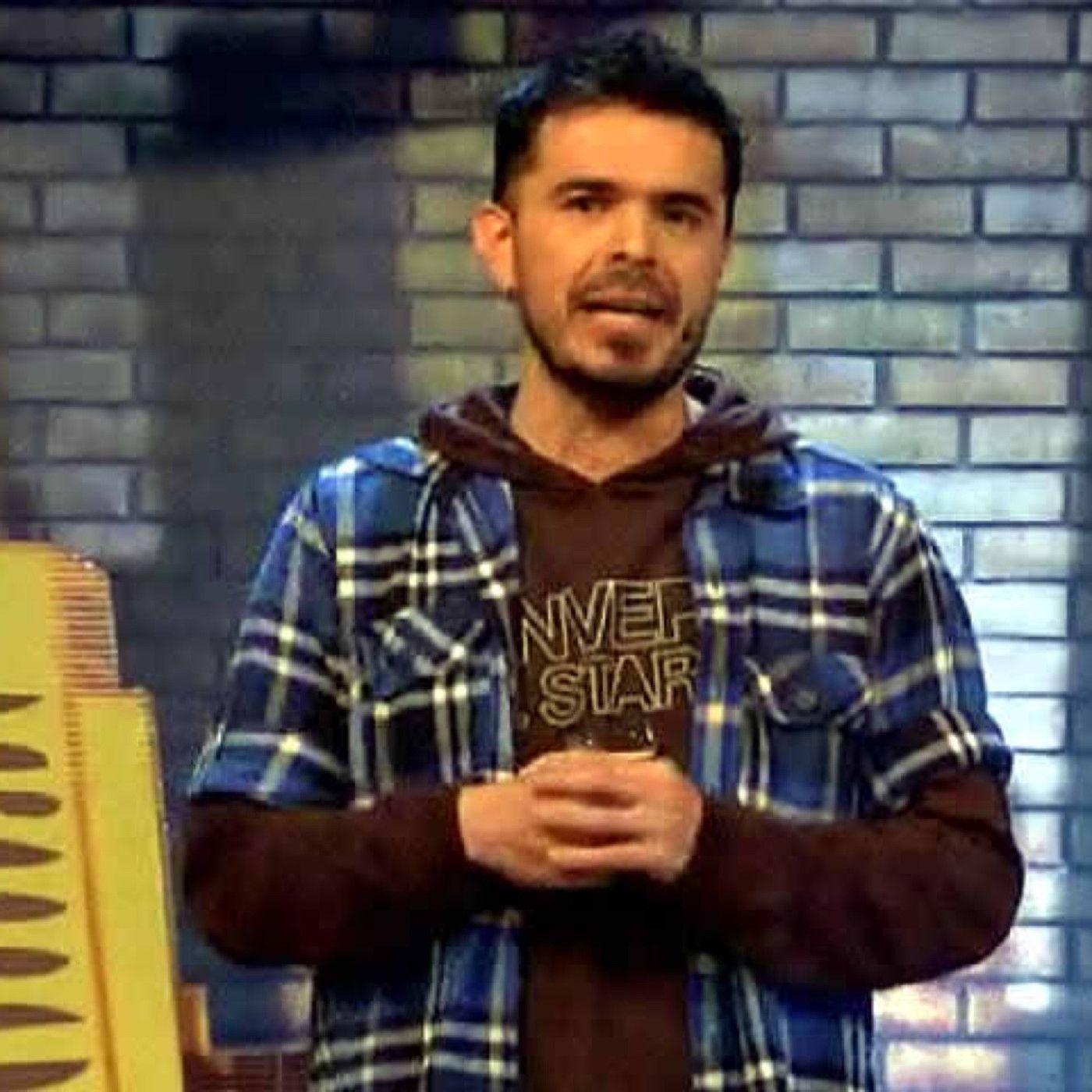 Solución al fallo de la App HBOGO: ¡borrar el cache de dispositivos! Hoy con .@elDiegoCamargo!