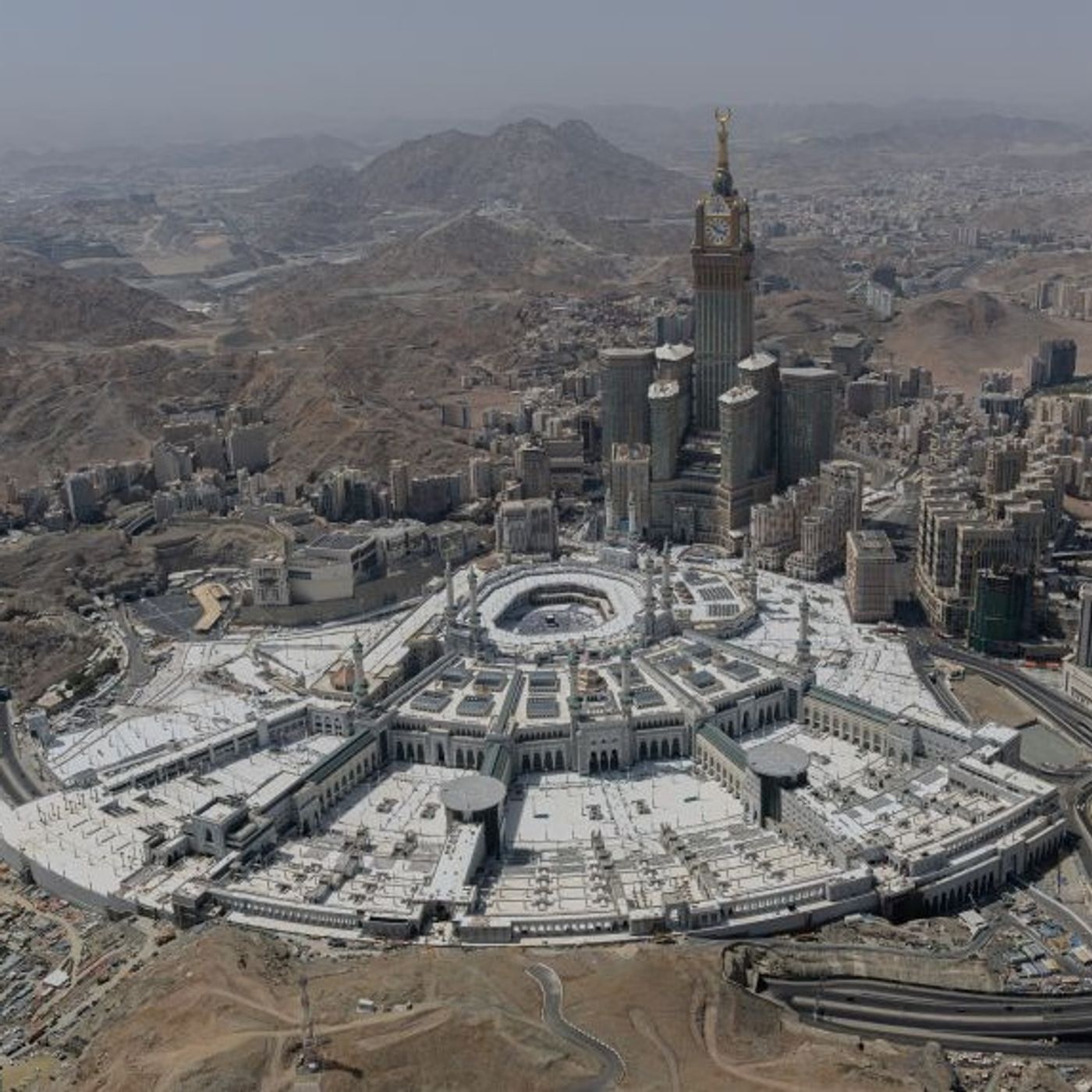 Saudi Arabia accuses Houthis of red line attack on Mecca