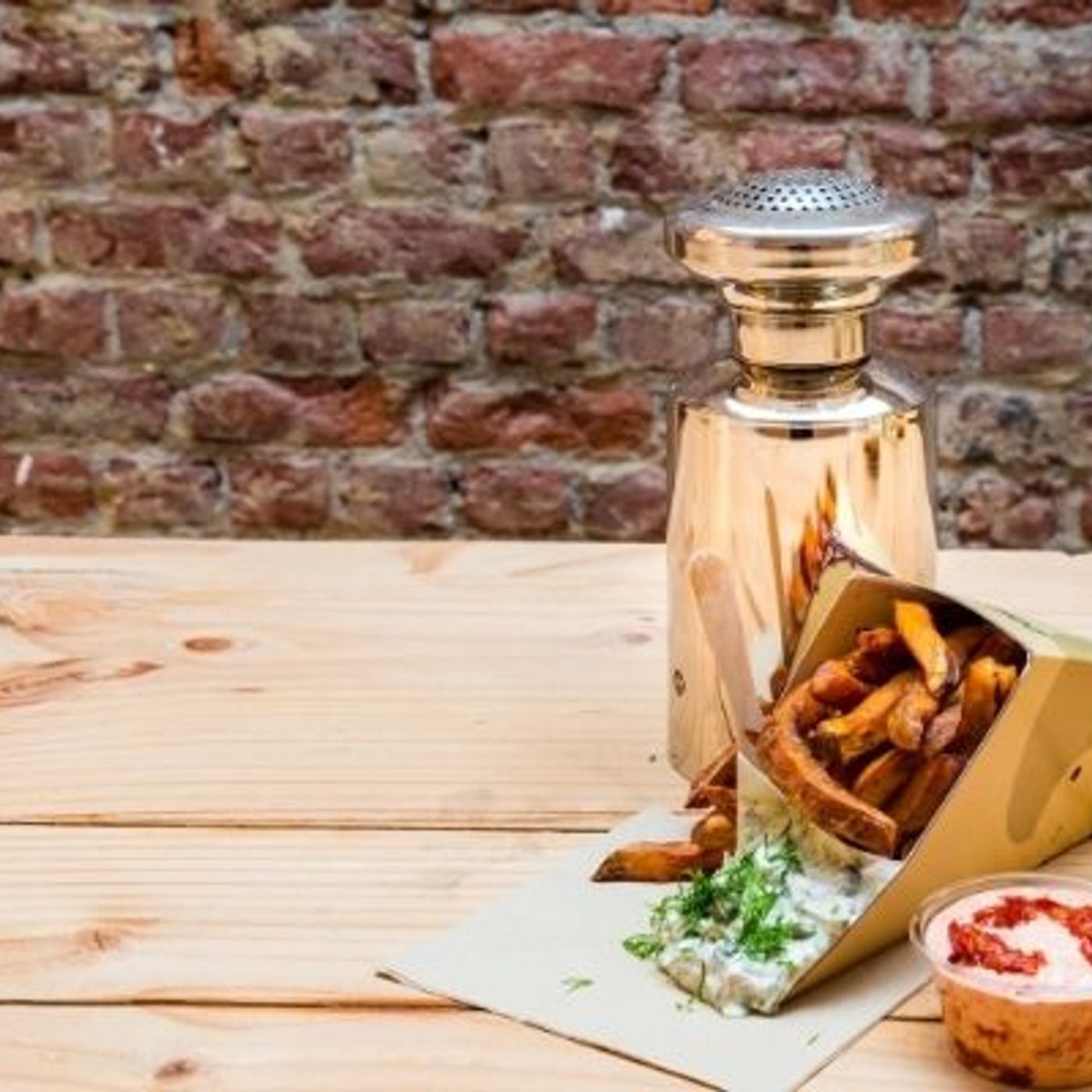 Patatak : la friterie artisanale qui composte 90% de ses déchets episode artwork
