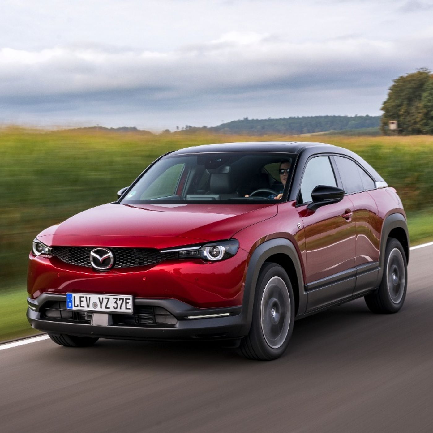 Mazda MX-30 e-SKYACTIV R-EV- Un Ibrido Plug-in per una guida versatile episode artwork