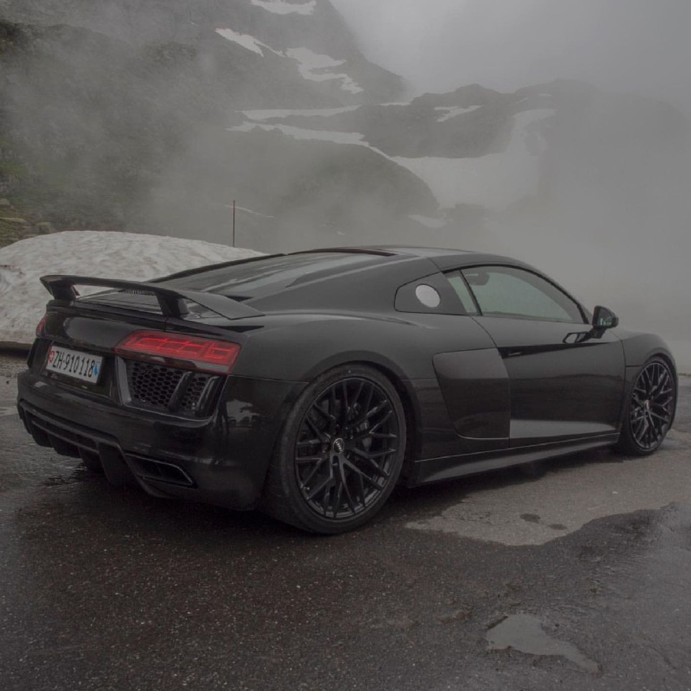 Kastorizo Studio Namba\'s