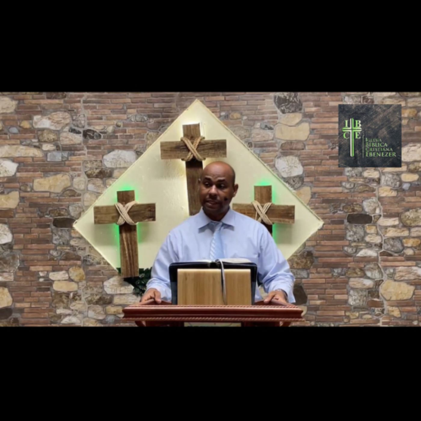 Ten misericordia de los que crian en este siglo - Smaily Rosario