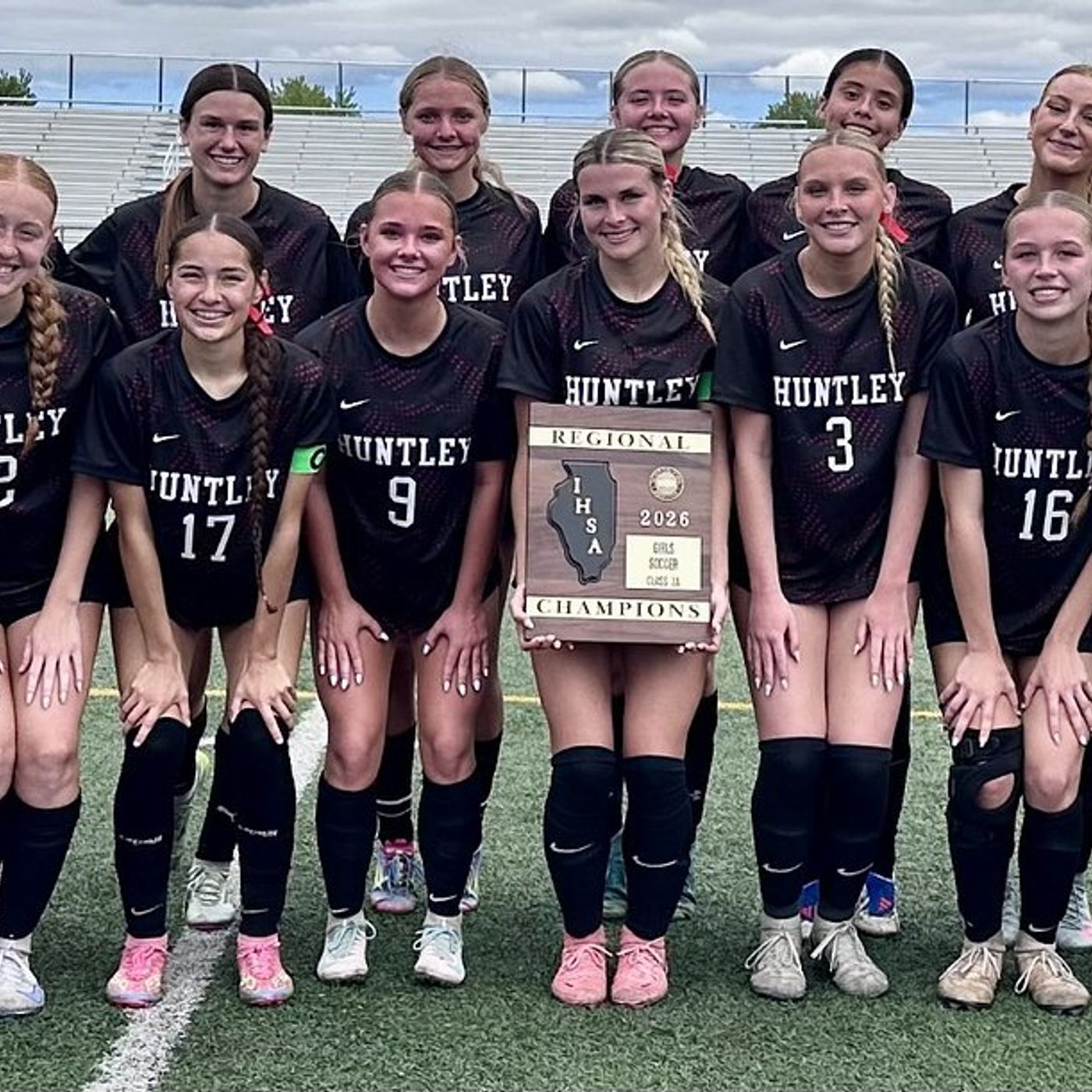 Huntley dominates second half, cruises over Zion-Benton to win Class 3A regional girls soccer championship episode artwork