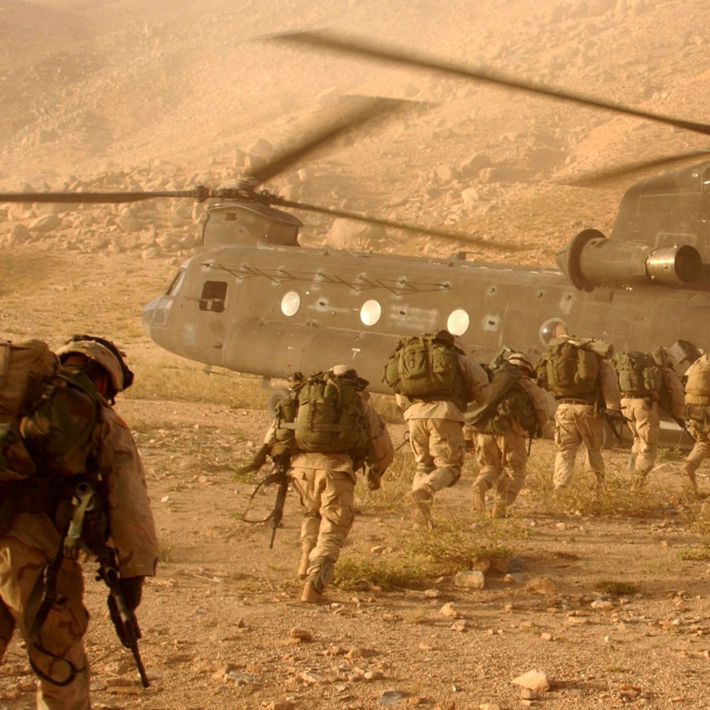 Episode 519: Going Sideways in Afghanistan & Iraq, with Daniel P. Bolger