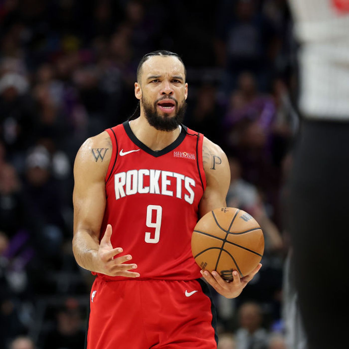 SNOW IN H-TOWN: Rockets Lose To Pistons, Ohio State Are The Champs, Slowik's Future With Texans