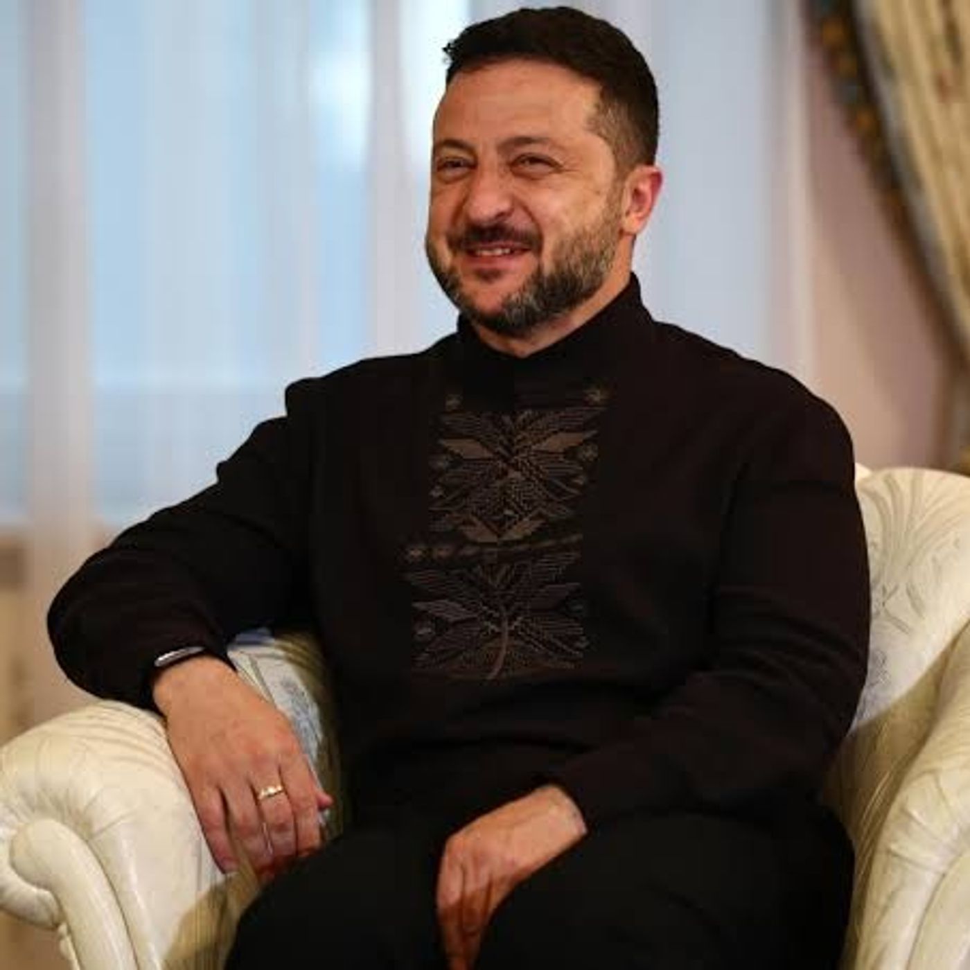 Will Musk give Ukraine eyes over Russia episode artwork