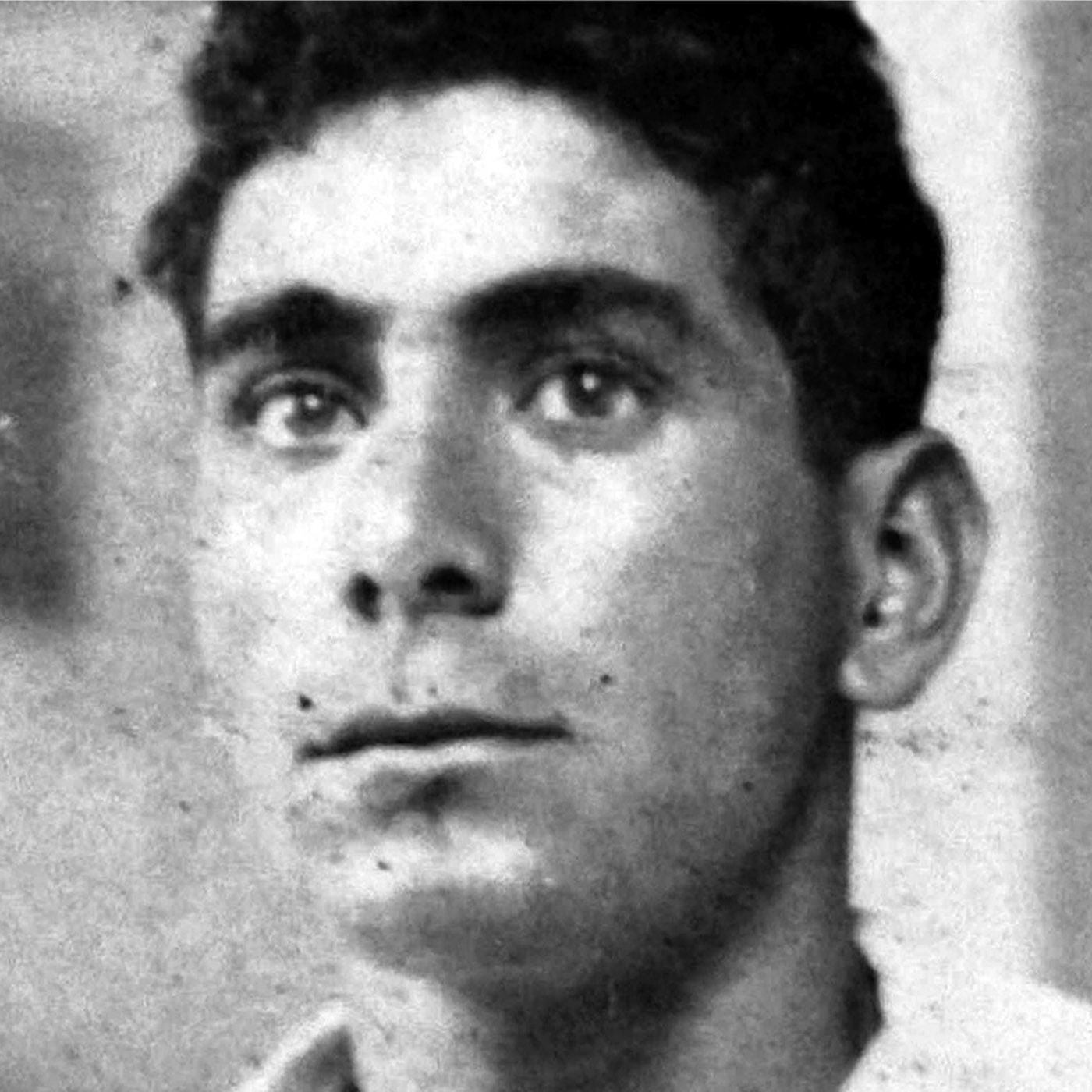 196 abrazos contra el olvido