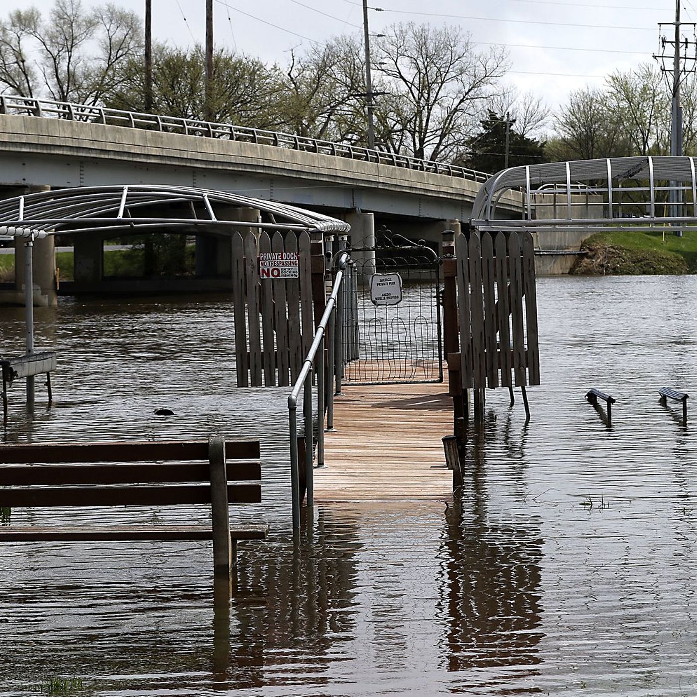 Chain O’Lakes, upper Fox River reopen for boating after weeks of flooding episode artwork