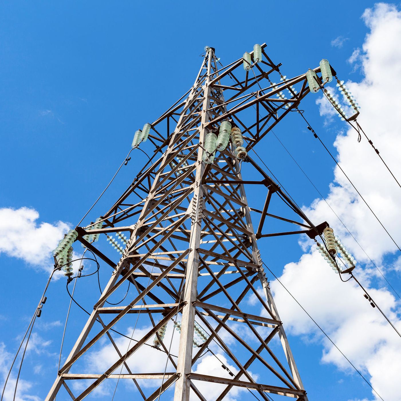 Prensa económica: La Red Europea de Redes de Electricidad advirtió de cortes en 2021