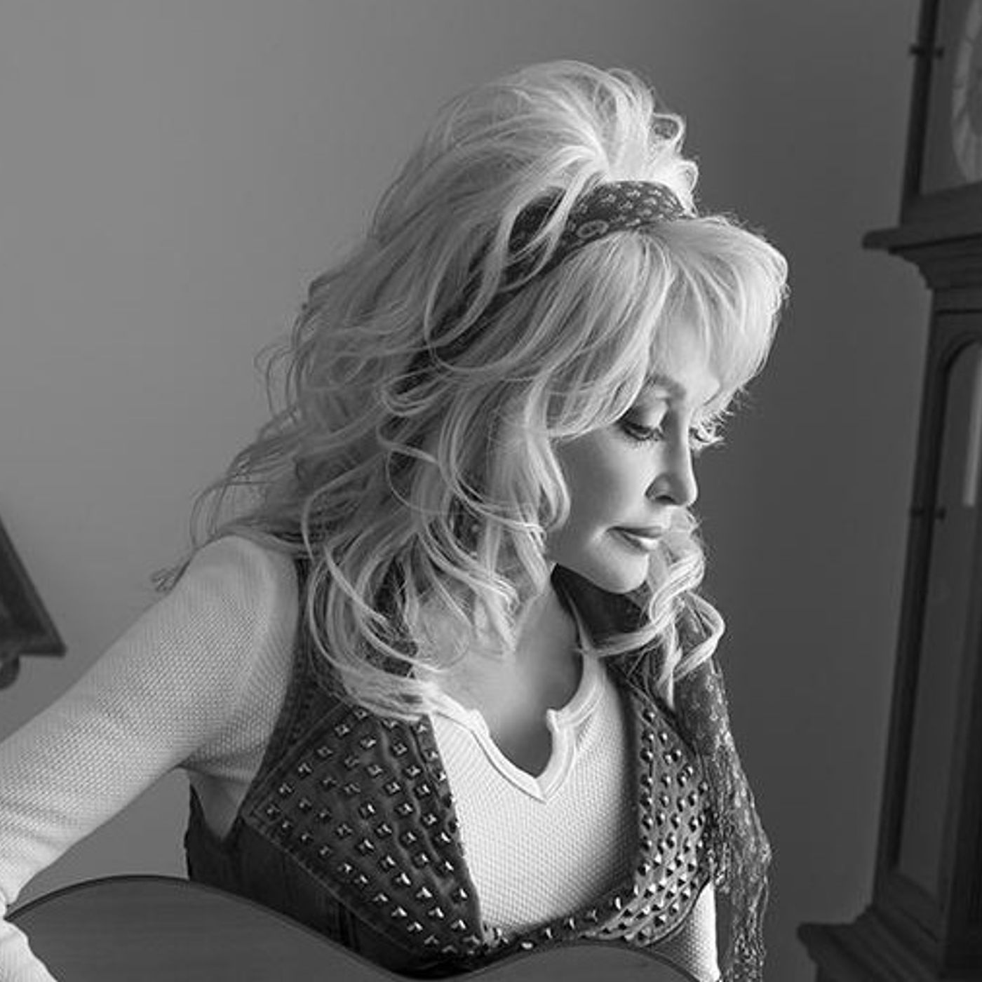 Dolly Parton to Receive Americana Music Association’s Lifetime Achievement Award