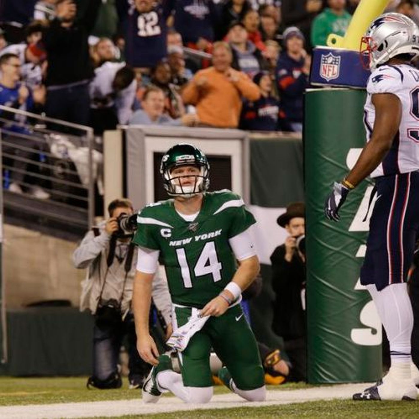 Jets crashed and burned against Patriots, who to blame for the debacle episode artwork