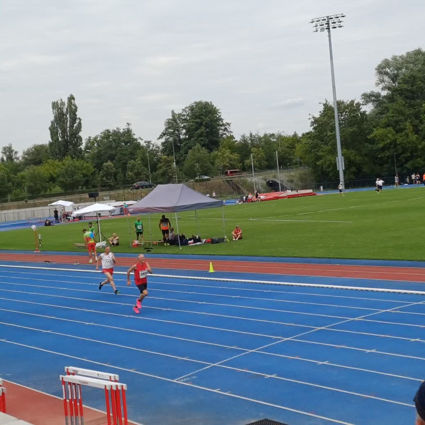 Ostatnia Prosta: siatkówka, lekkoatletyka, piłka nożna
