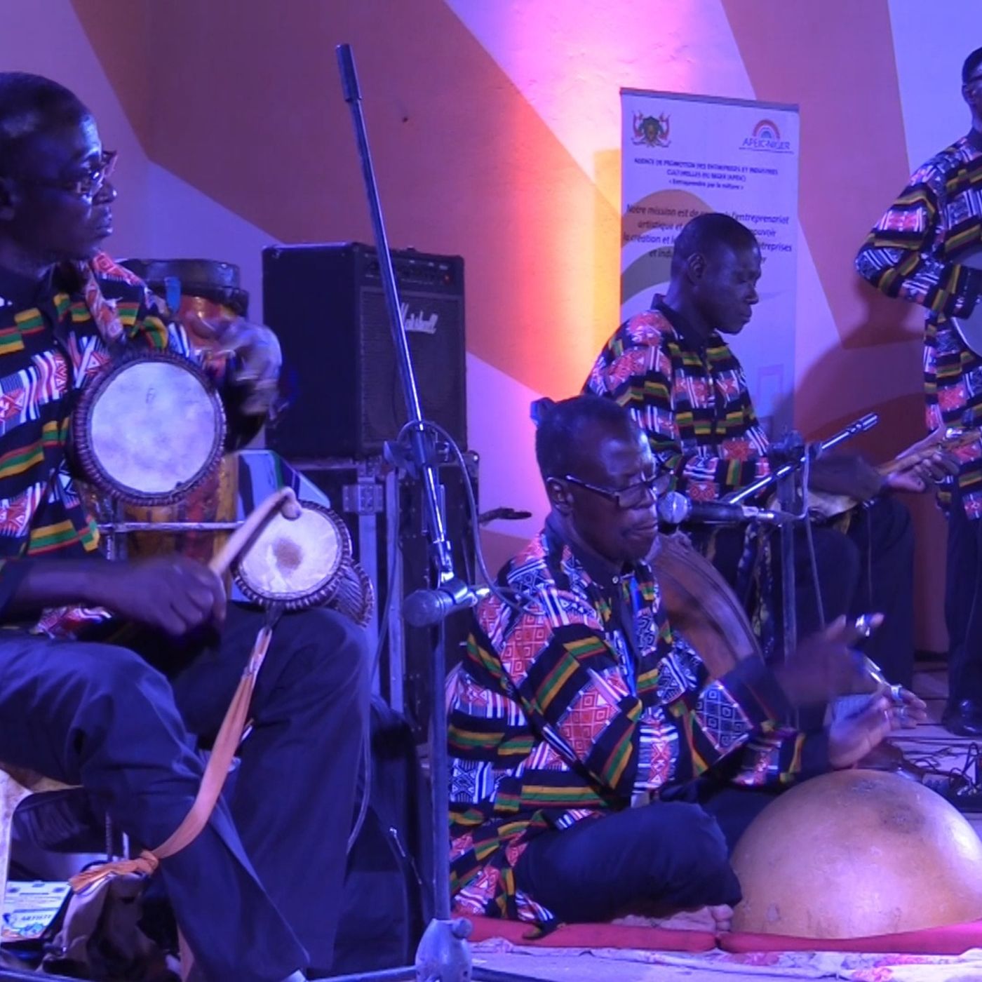 Musique nigérienne, justice à Zinder et mobilités à Djouré (Le Niger sur Kalangou) episode artwork