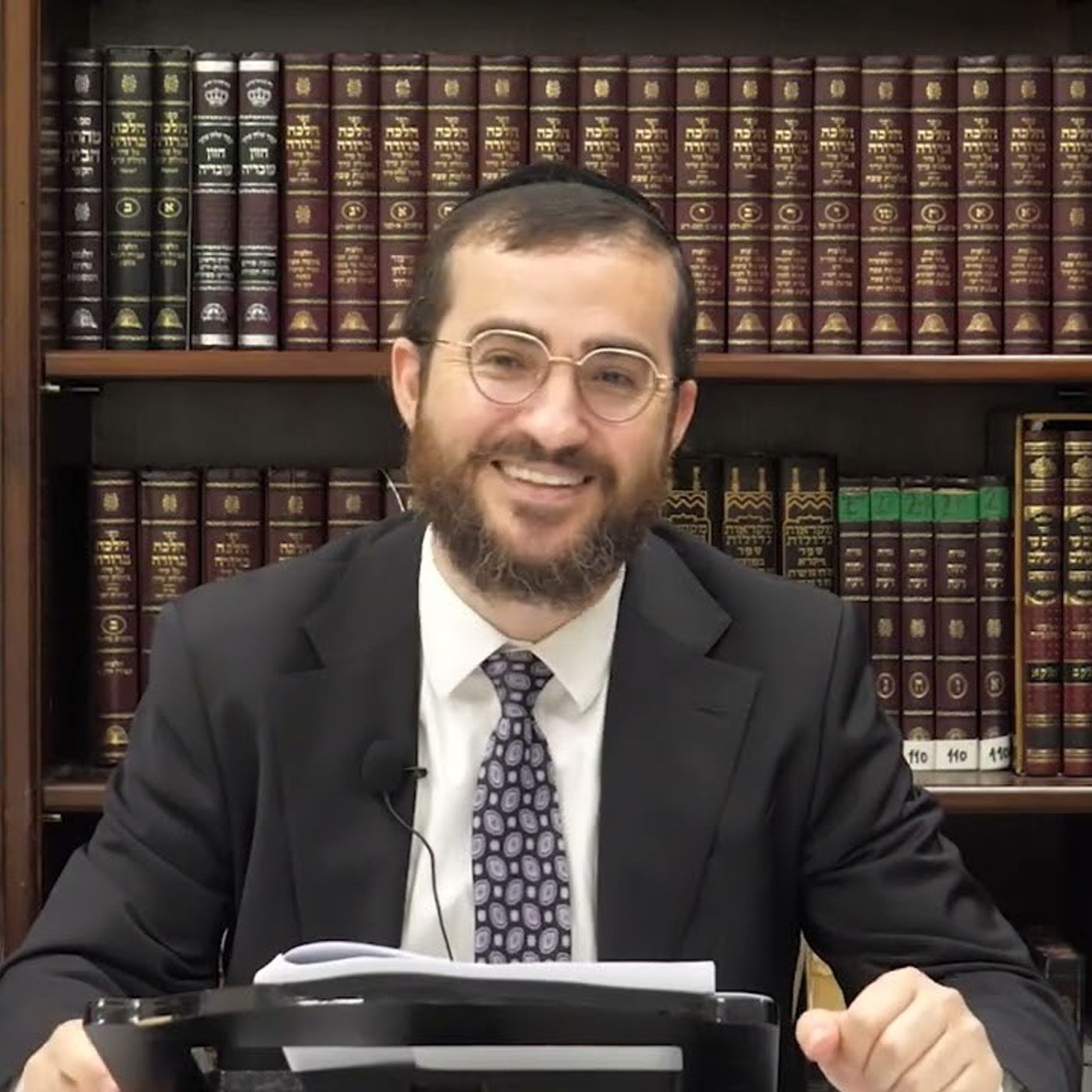 הלכות חול המועד | מלאכה, תספורת, כביסה וכתיבה  חלק א | הרב דוד בכר episode artwork