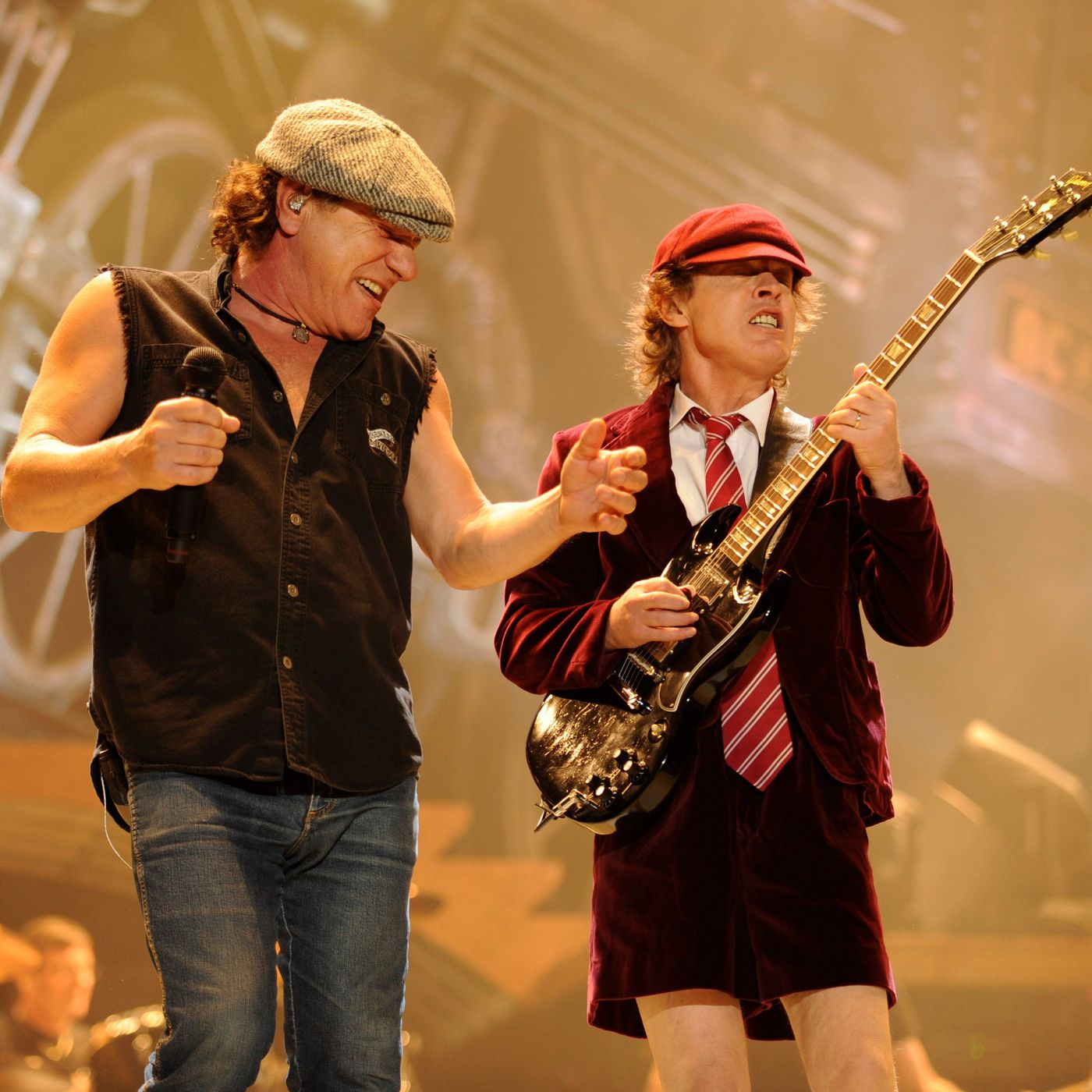 Versión original: ACDC