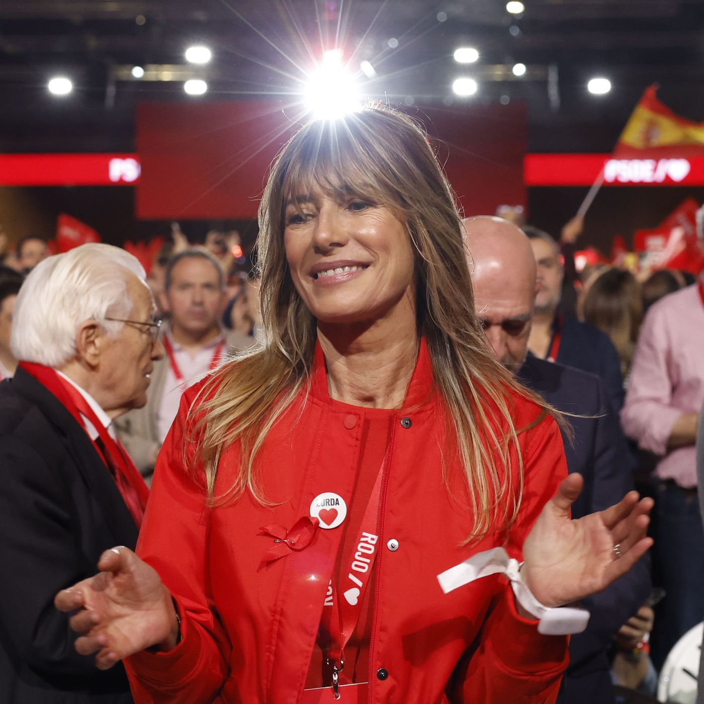 La República de los Tonnntos: El "remango" que tiene para los negocios Begoña Gómez