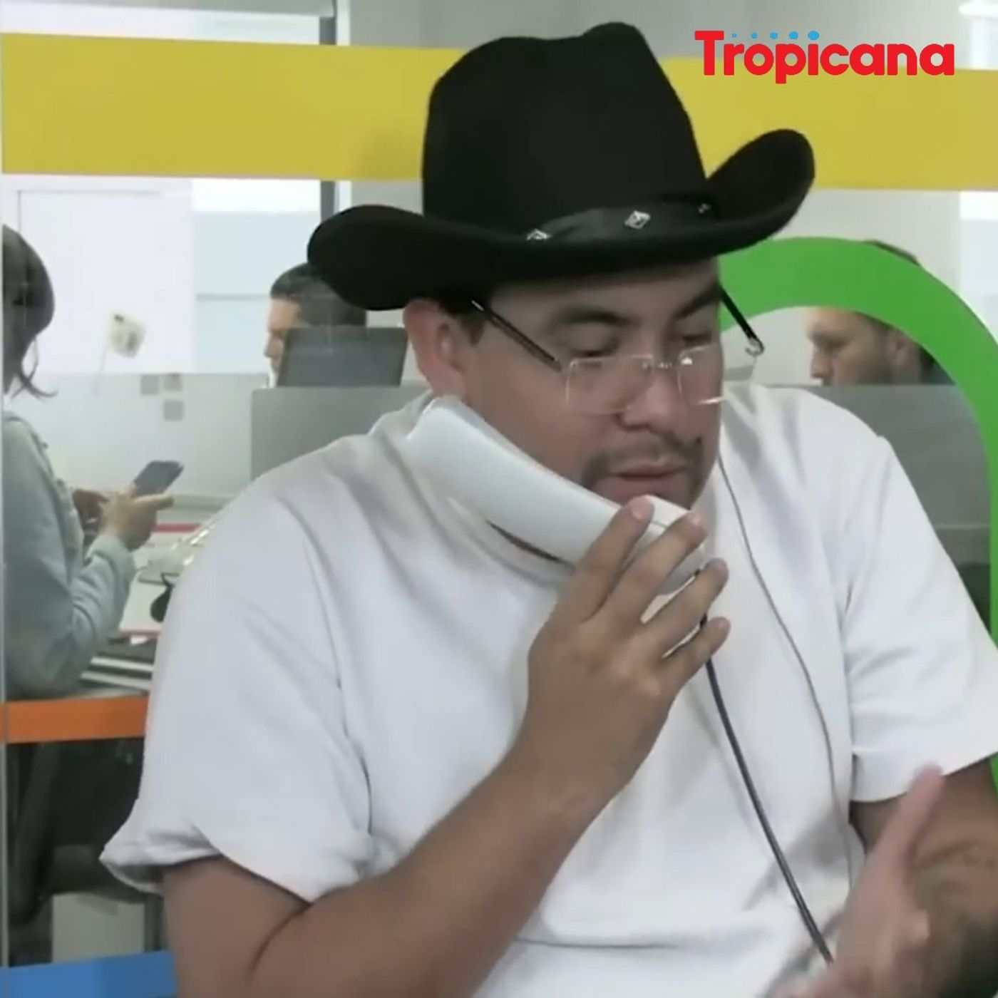 Gustavo Petro y sus salidas episode artwork