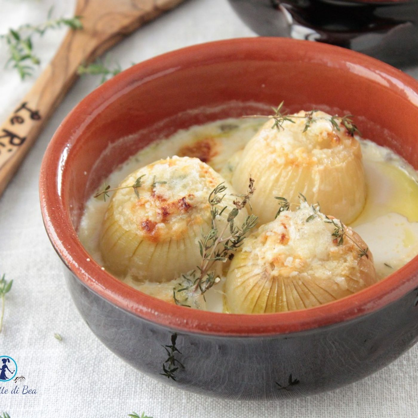 Cipolle gratinate al latte episode artwork
