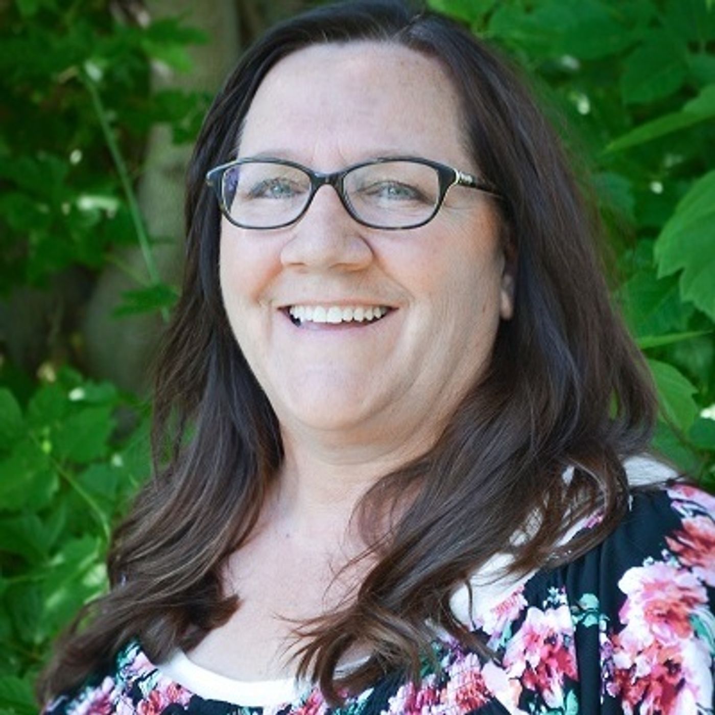 War Records in Family History Research - Holly T. Hansen on Big Blend Radio