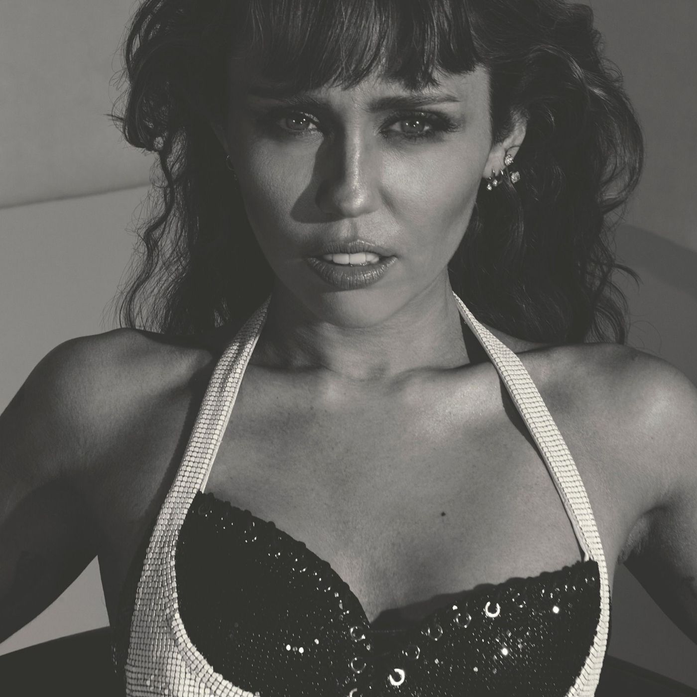 'The Interview': Miley Cyrus Told Us to Ask Her Anything