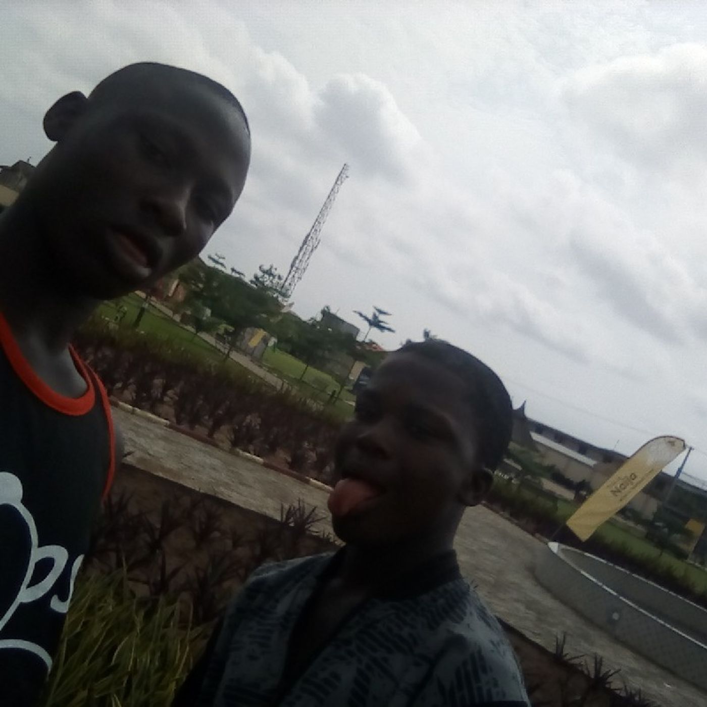 Ayomide Frosh\'s show