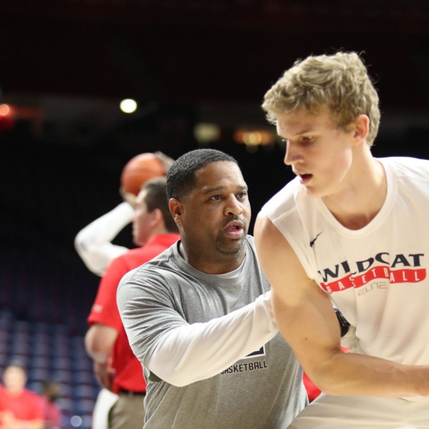 Ep.32 : Book Richardson plea deal and OT gets Cats 600th win at McKale Center.. episode artwork