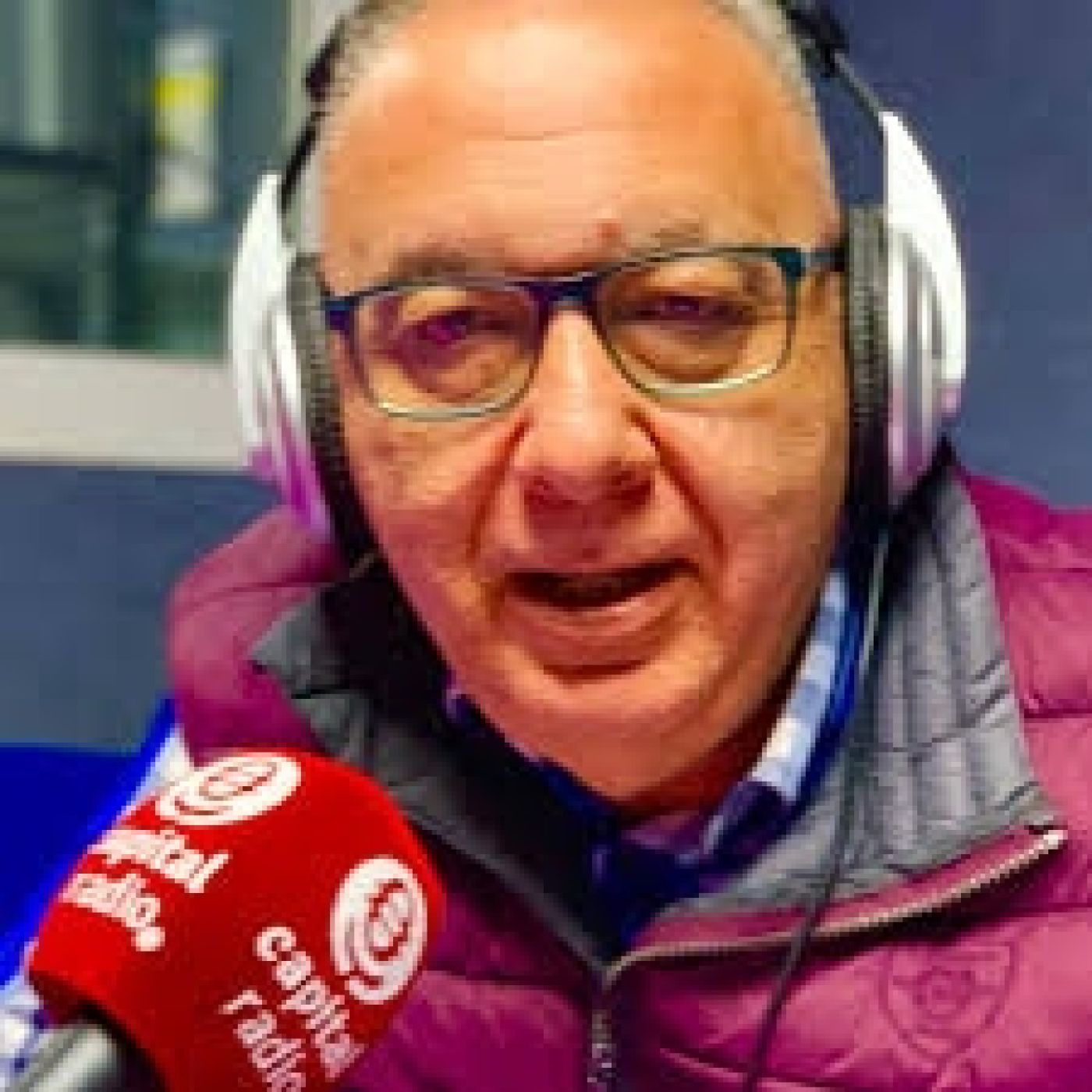 La Diez Capital Radio