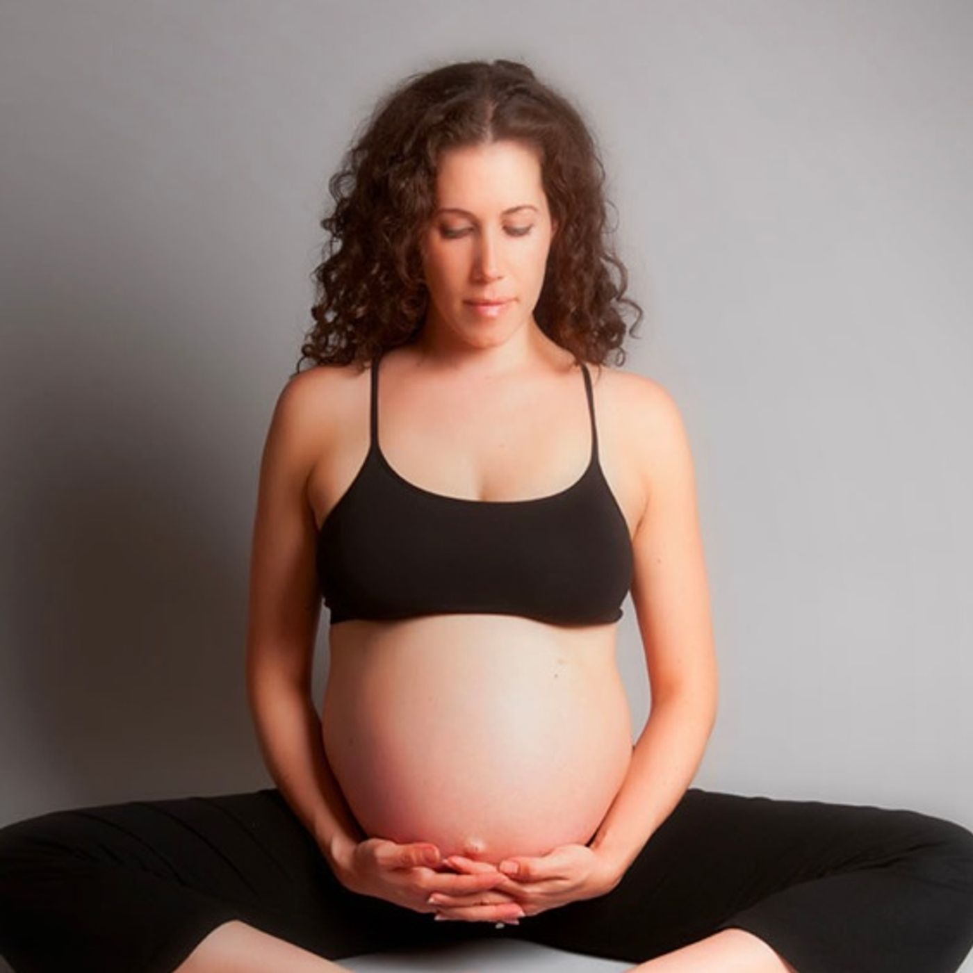 Episode 025 - Preparing and Guiding Women Through Pregnancy, Birth and Parenthood w/ Deb Flashenberg