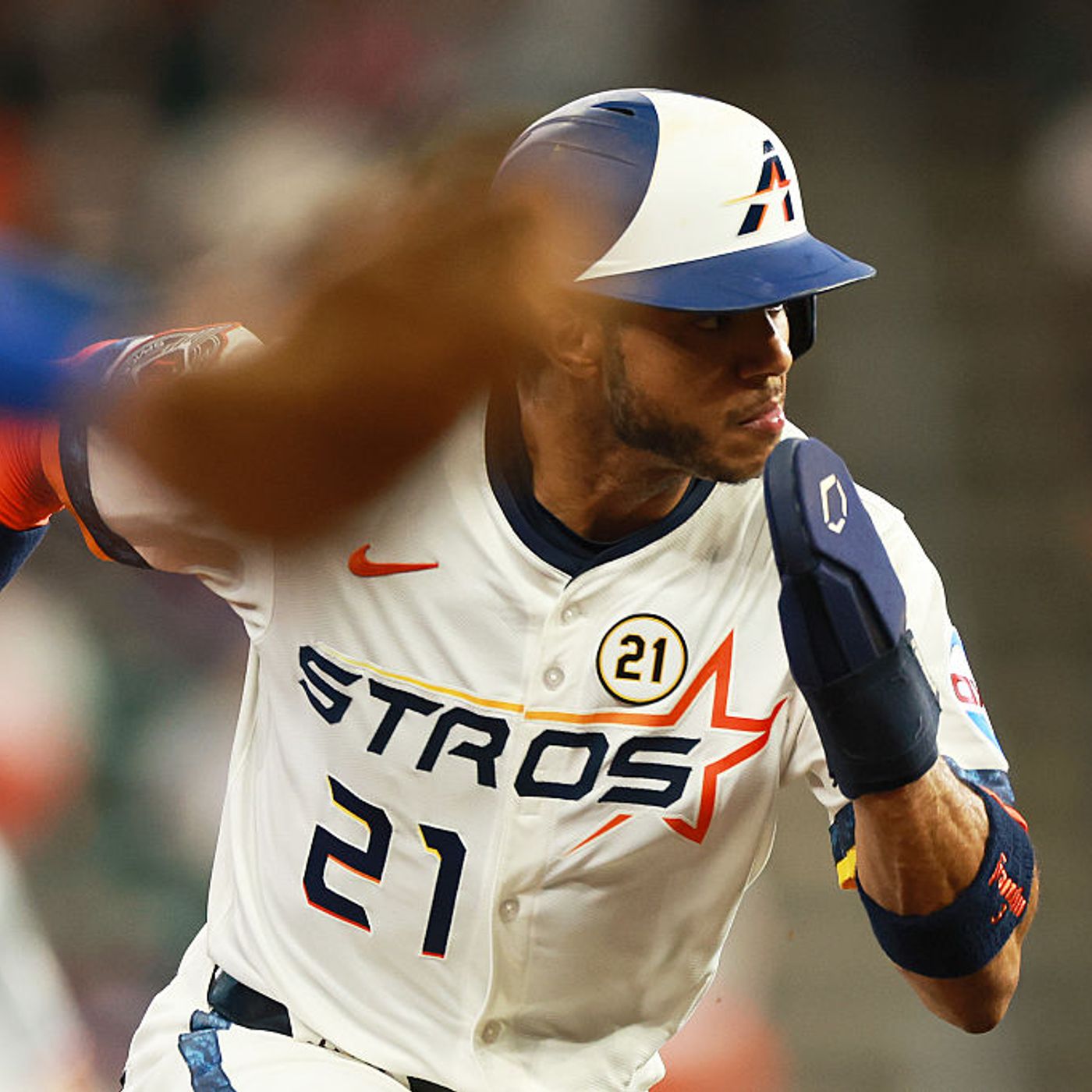 Astros Win First Game vs Rangers, Texans Lose 20-19 Dropping To A Record of 0-2