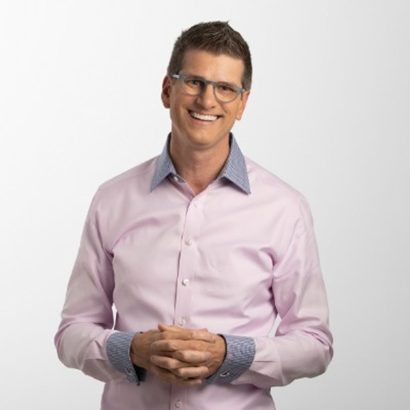 Mike Saunders Interviews Scott Miller Author of Marketing Mess to Brand Success
