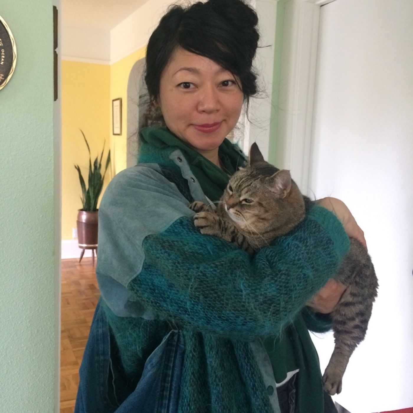 PDX Living Room  Chats & Tunes W EPF &😺