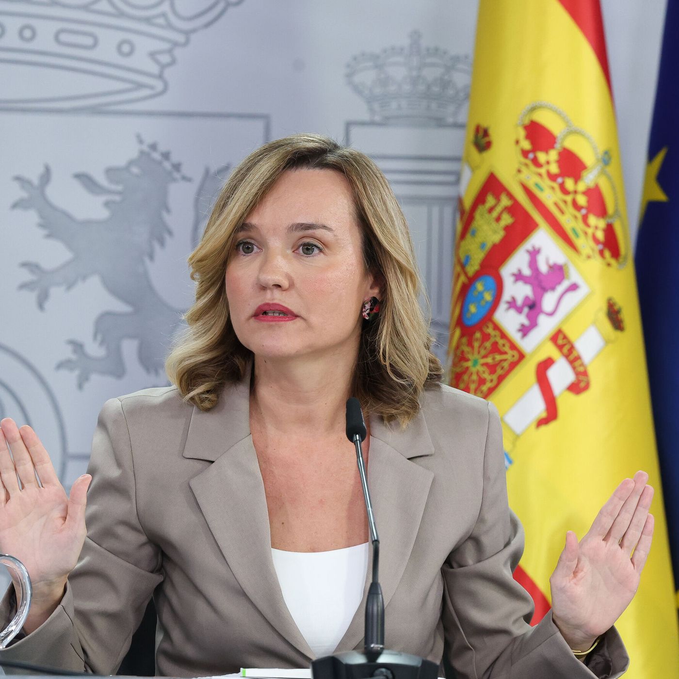 La República de los Tonnntos: "Los méritos intelectuales" de Pilar Alegría