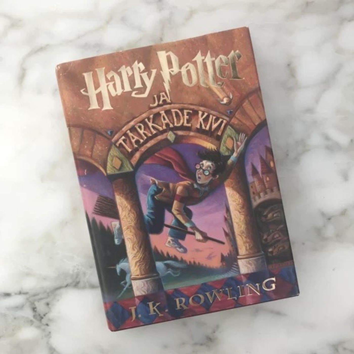 Educational Decree Number 95*: The Books We Currently Count for Translation Collecting episode artwork