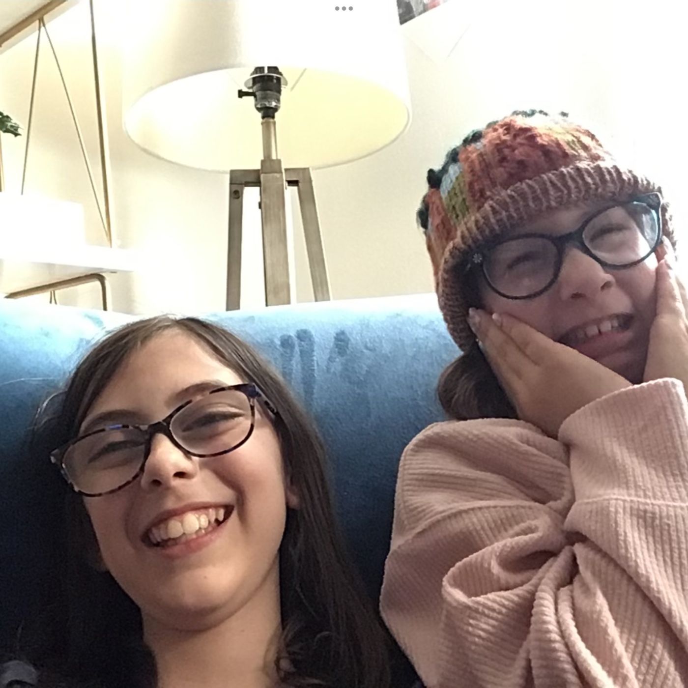 Living The Life Of Tweens podcast artwork