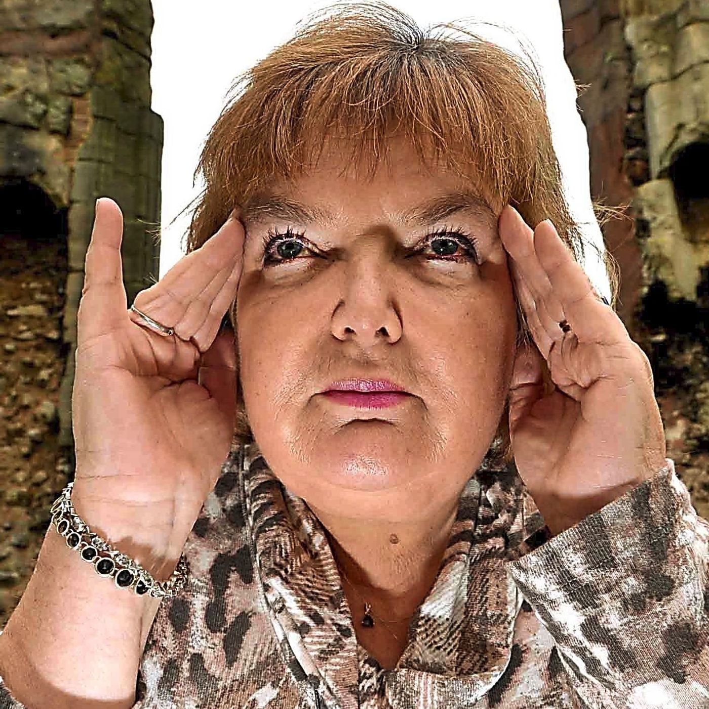 Rob McConnell Interviews - SANDREA MOSSES - Vanquishing Ghosts and Demons