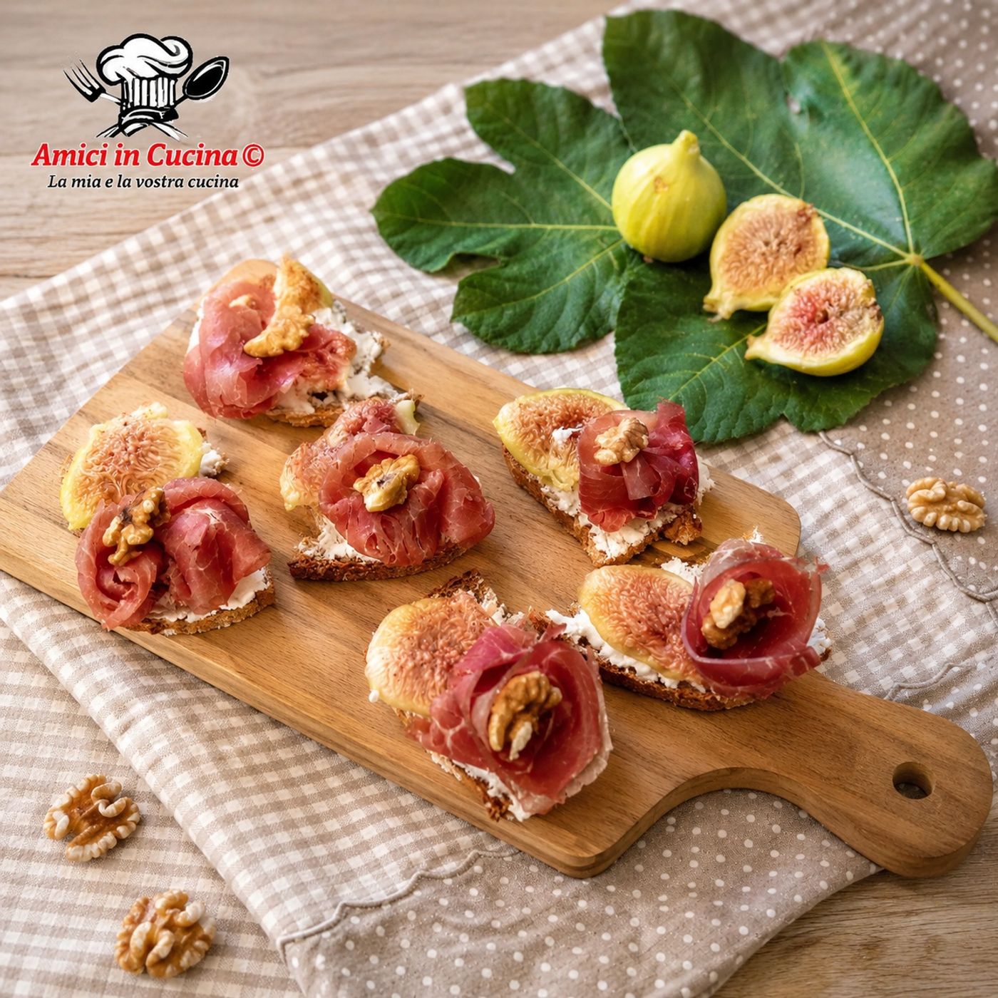 Crostini con Fichi, Bresaola, Robiola e Noci: Antipasto Elegante e Velocissimo episode artwork