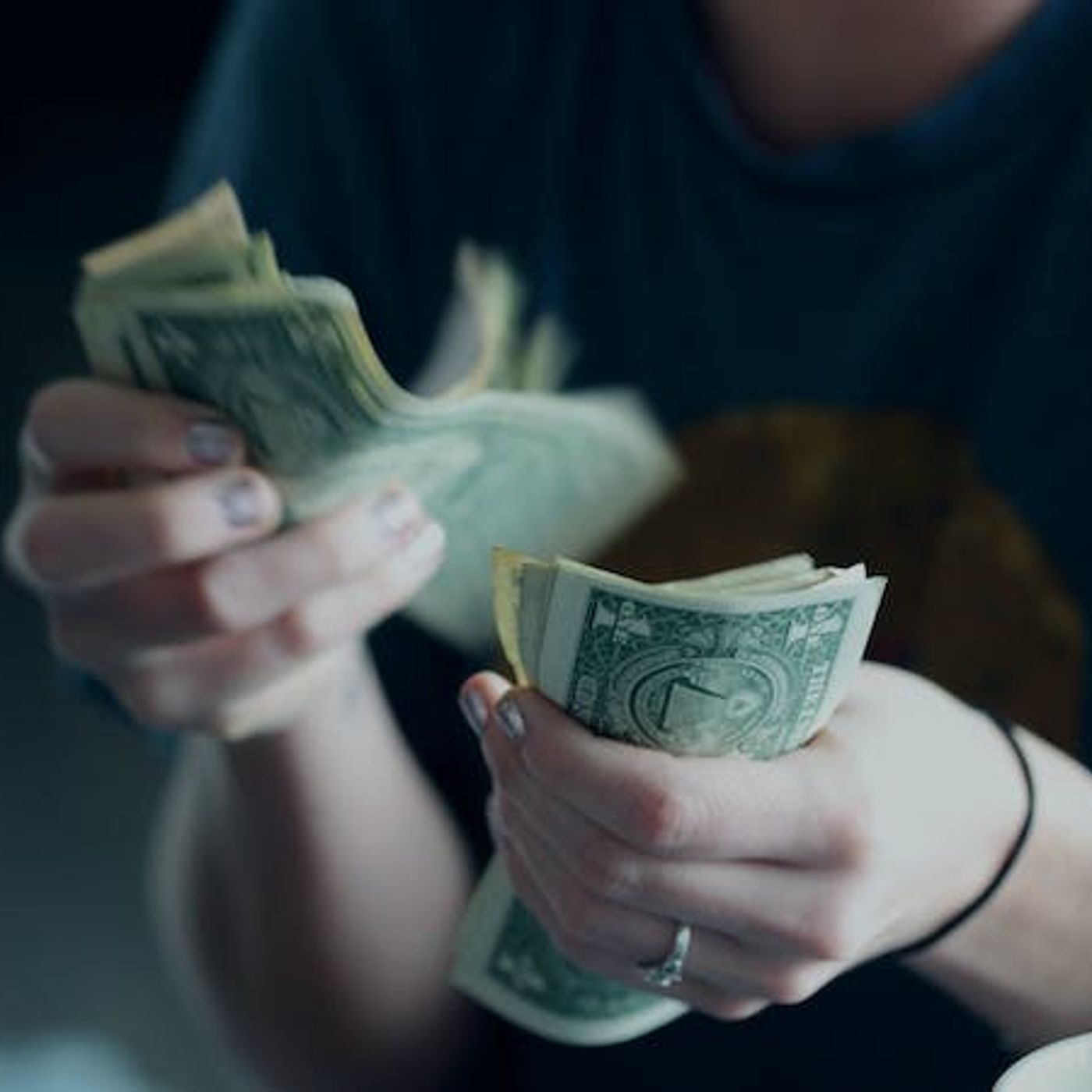 Does Jesus Commend Dishonesty in Luke 16?