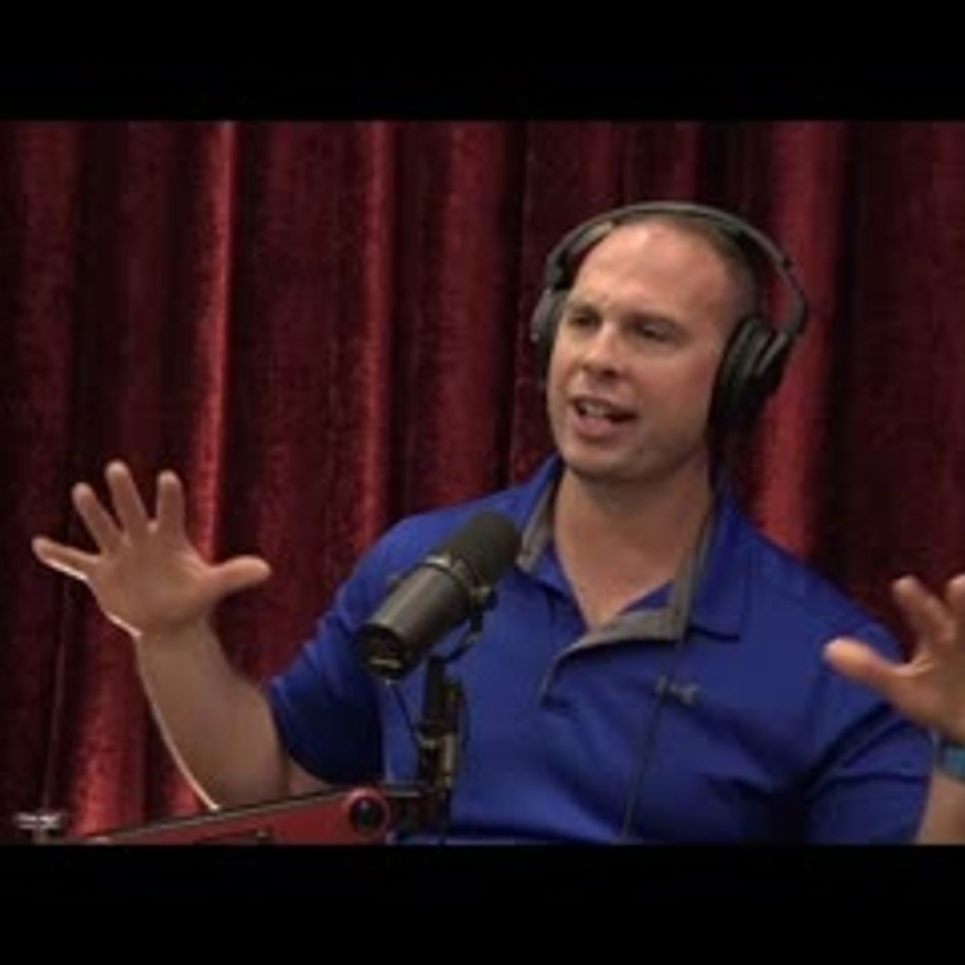 David Grusch- Former Intelligence Speaks With Rogan on Crash Retrievals, Alien Life and More