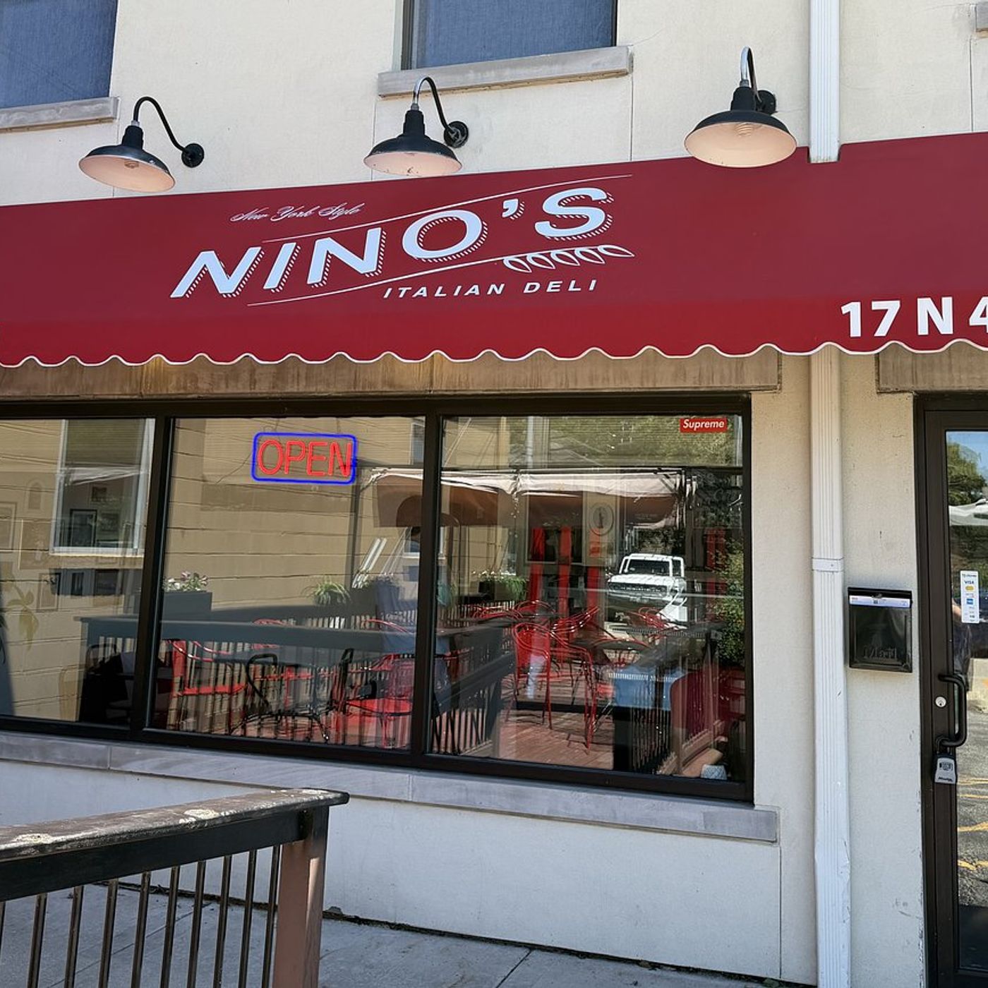 New York-style deli opens in Geneva episode artwork