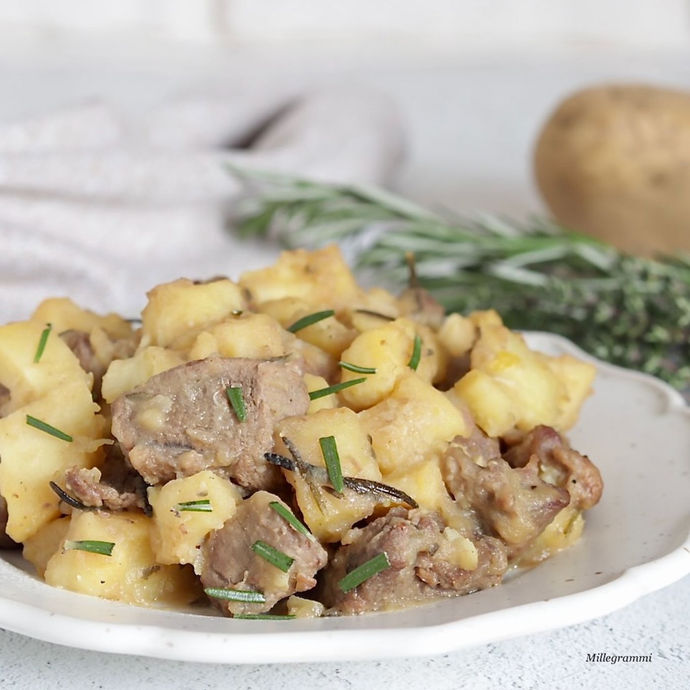 Spezzatino alla birra con le patate, sapore autentico di famiglia episode artwork