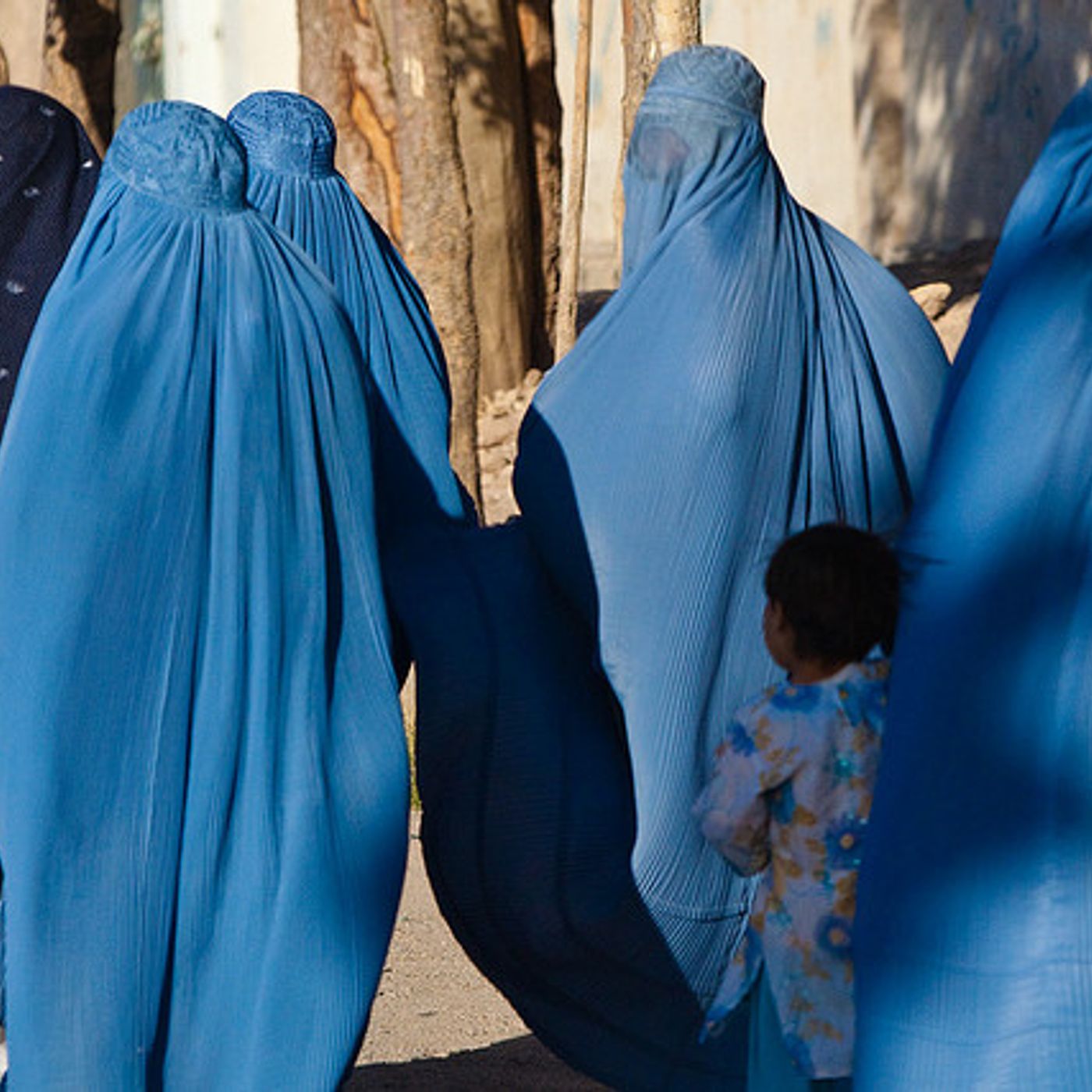 Afghanistan, i talebani rastrellano tutti i posti dove ci sono donne