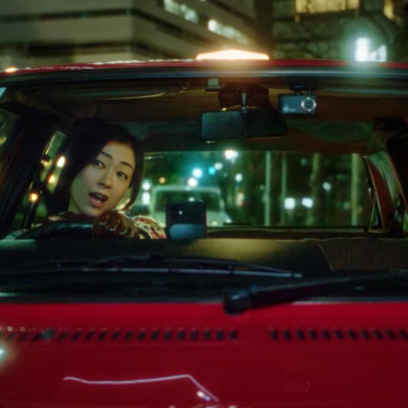 宇多田ヒカル「パッパパラダイス」MVでタクシードライバーに、渋川清彦や浅野順子らが乗車（動画あり） - 音楽ナタリー episode artwork
