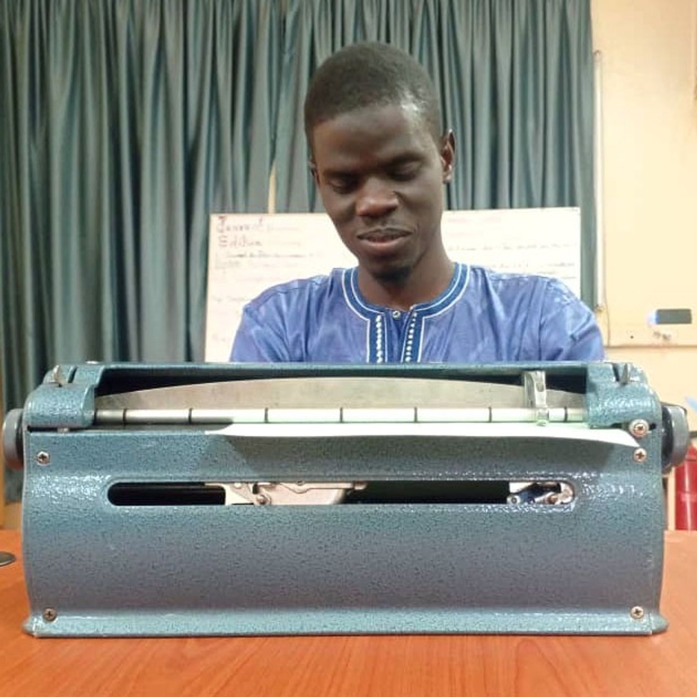 Amadou Tahirou Daoud, un jeune non-voyant déterminé à devenir journaliste episode artwork