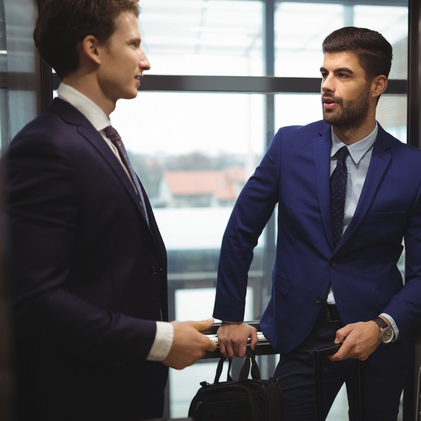 THE CEO ADVISOR | EPISODIO 15 - Elevator pitch, ovvero come vendere usando meno di 100 parole episode artwork