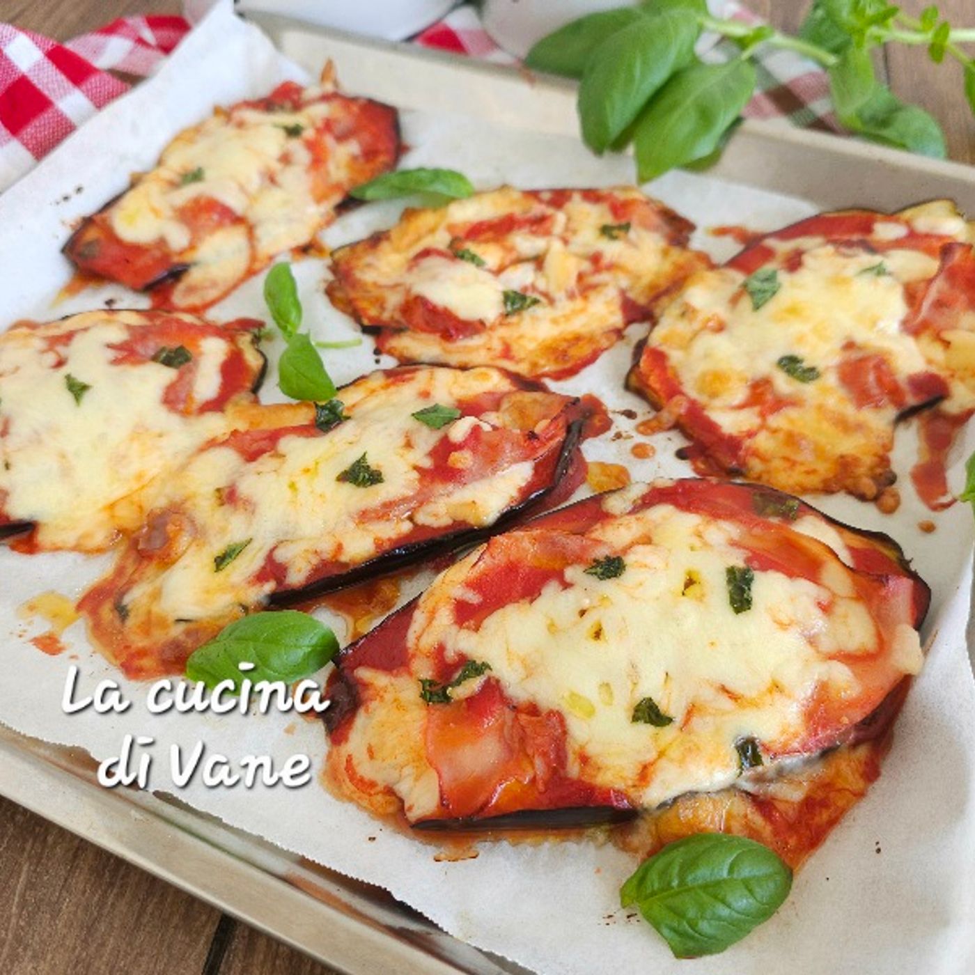 MELANZANE CON PROSCIUTTO E FORMAGGIO filanti e gustose episode artwork