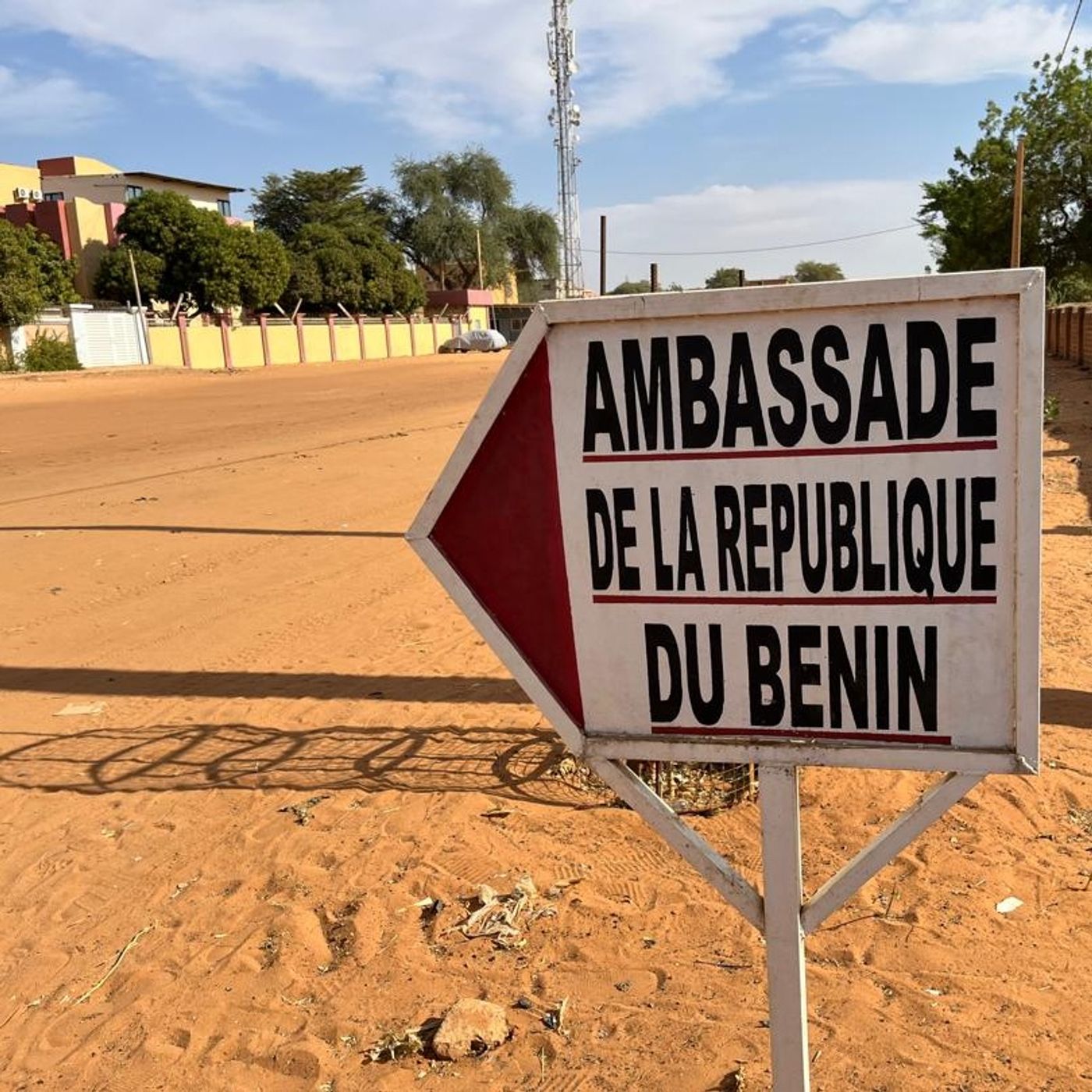 Semaine sur Kalangou : remaniement technique, diplomatie et faits marquants au Niger episode artwork