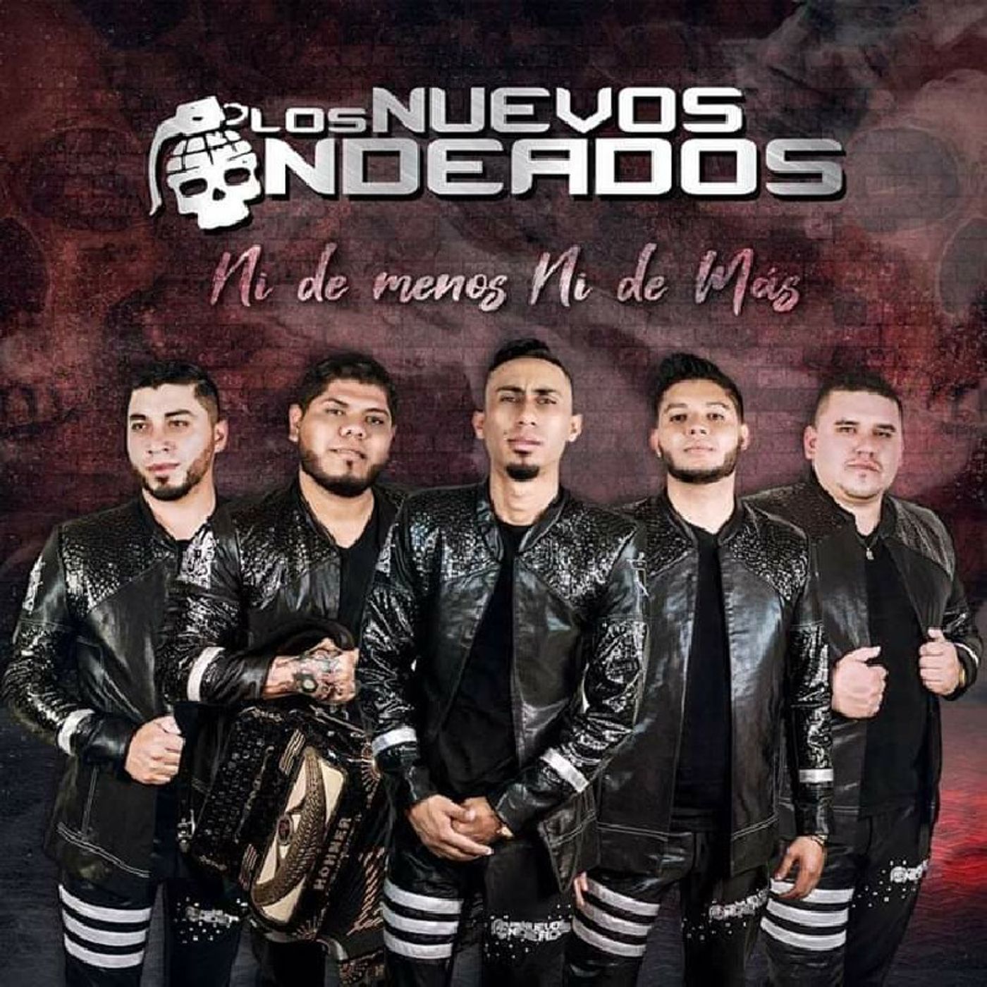 Los Nuevos ondeados Ni De Más Ni De Menos